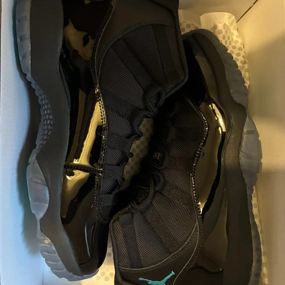 JORDAN 11 GAMMA - Picture 7 of 7